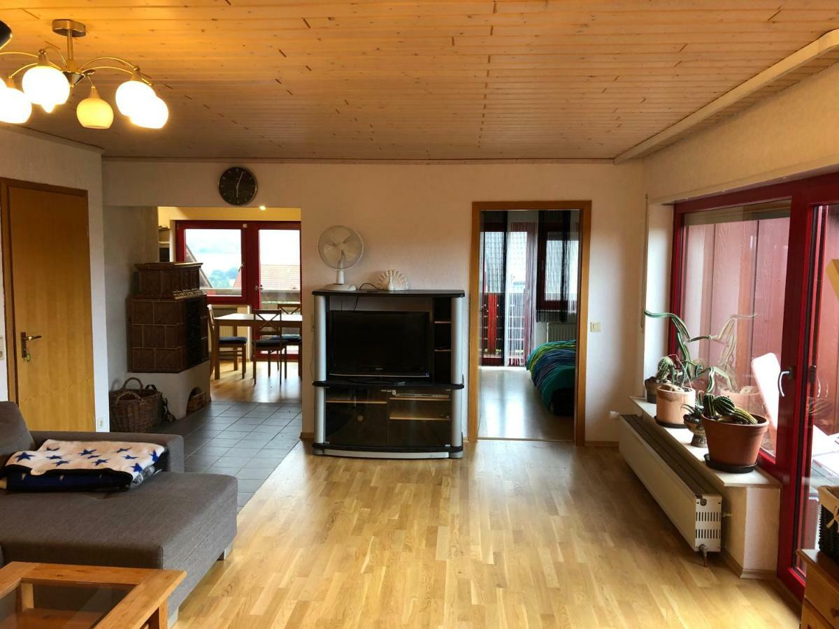 Natürlicher Holzkomfort im hessischen Kegelspiel Hünfeld Exterior foto
