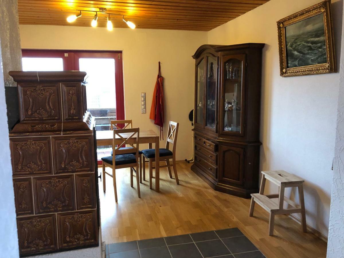 Natürlicher Holzkomfort im hessischen Kegelspiel Hünfeld Exterior foto